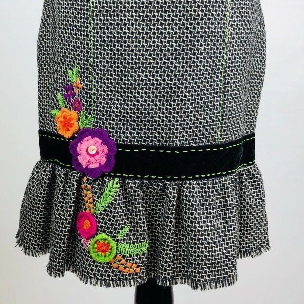Nanette Lepore 100% wool tweed skirt